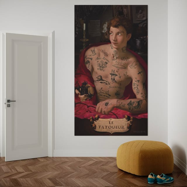 Tenture en velours Le tatoueur · 137 × 247 cm · Intérieur