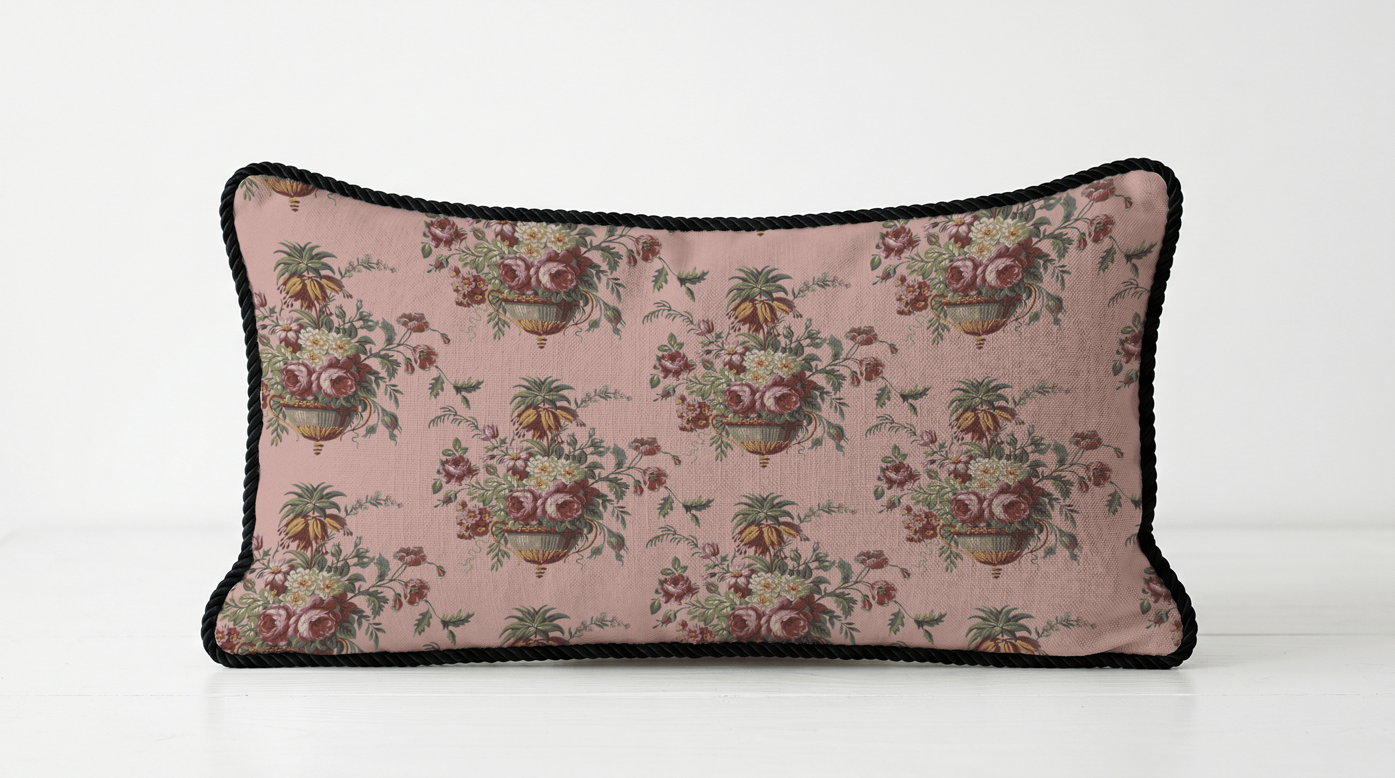 Cushions · MONARCHIE