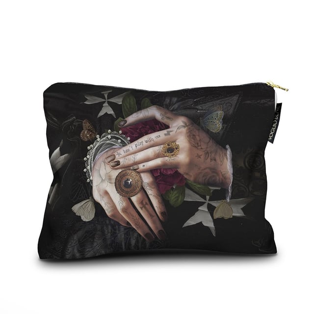 Pouches · PROTECTION
