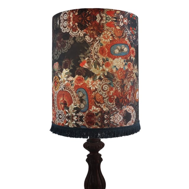 Abat-jour Prayer · Tambour · Ø30 × 36 cm · Avec frange
