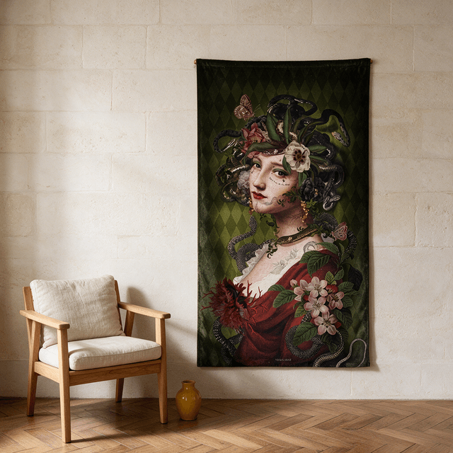 Tenture en velours Medusa · 137 × 247 cm · Intérieur