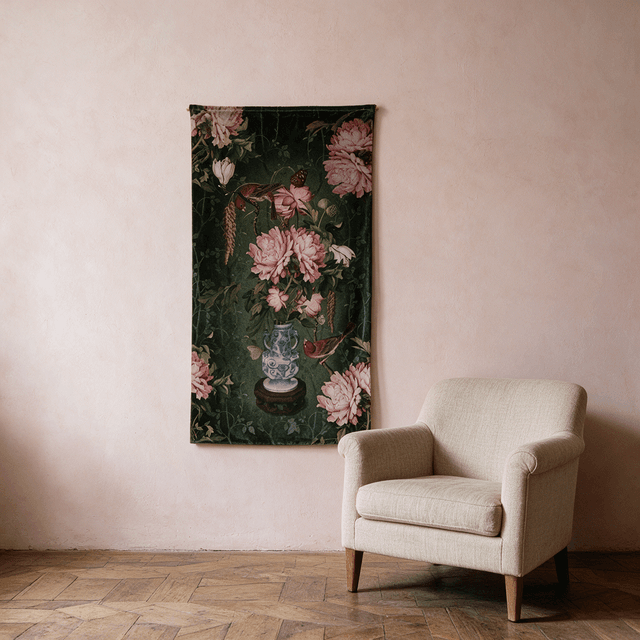 Velvet wall hanging Porcelaine · 77 × 137 cm · Indoor