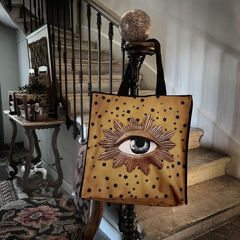 tote bag outdoor oeil sacré par voglio bene